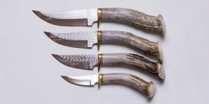 Ken Richardson Custom Handmade 5.5" Hunter Upswept Blade Hunting Knife with Deer Antler Handle & Custom Sheath