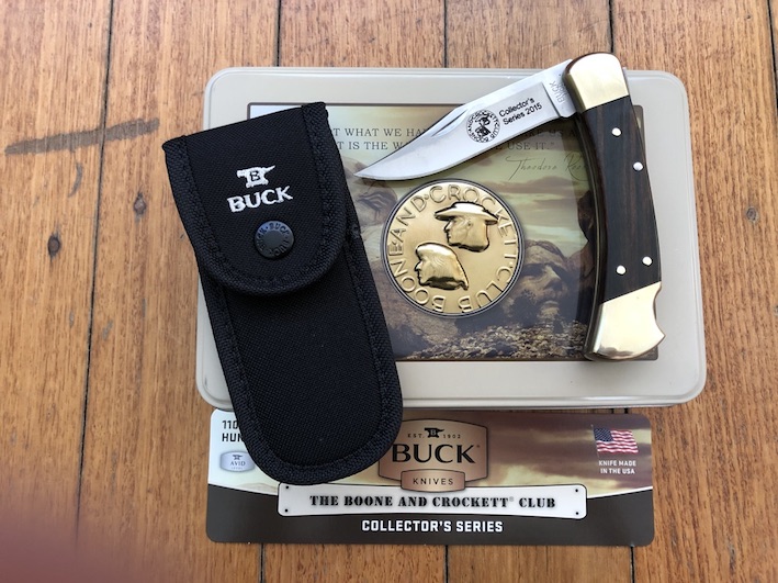 Buck 110 Folding Hunter Collectors Edition EDGE OF A LEGEND Tin