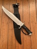 United Cutlery Gil Hibben Magnum Bowie with Black Leather Sheath