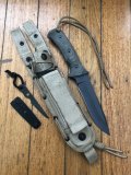 Chris Reeves: USA Neil Roberts SEAL Warrior Knife with small additional BUCK knife