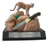 Puma Knife: PUMA Statue Knife Stand 000020