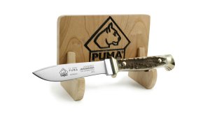 Puma Knife: PUMA Wooden Knife Display for Three Knives