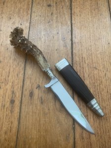 1960's-70's DES Brand Jagdnicker Knife with ROE Buck Antler Handle & Sheath