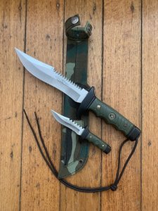 Muela older Spanish Premium Hunting Bowie Knife Twin Set and Sheath