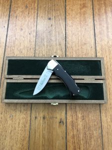 Puma Knife: Puma Original KETTNER Model 25 0725 4 Star Folding Lock Blade Knife with Wooden Presentation Box