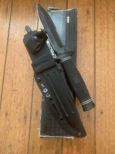 SOG Vintage Original Black Daggert- 1 Commando Dagger with Kydex Tactical Sheath