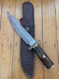 Damascus Knife: Big Damascus Bowie with Walnut Patterned Finger Guard Handle & Sheath