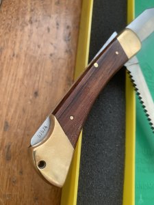 Puma Rare Model 971 Game Warden 1976 Saw and Blade Folding Knife with original box & Paperwork #97674