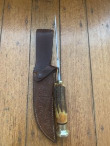 CASE XX USA KODIAK BEAR Knife with Antler Handle and Leather Sheath