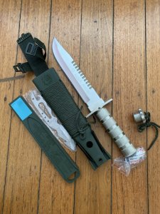 US M9 Bayonet Tactical Combat Knife with Sharpening Stone