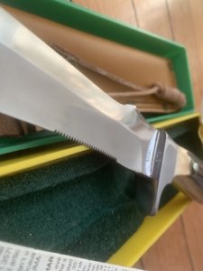 Puma Knife: Puma Original 1987 White Hunter 116375 in original box & warranty