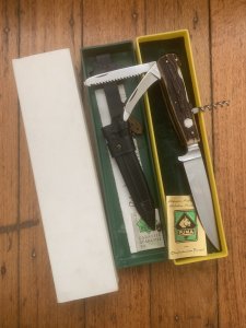 Puma Knife: Puma 1990 Waidmesser GameKeeper Knife with Stag Handle & Green & Yellow Box #24091