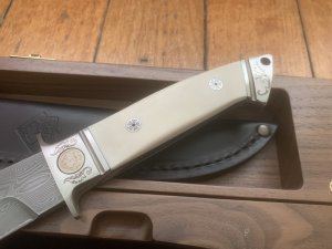 Puma Knife: Special Edition Damascus Defender with Elforyn Handle in Display Box 0/50