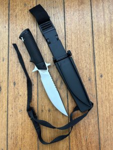 TECHNA USA Tactical Fighter Pilots Survival Knife