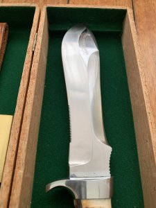 Puma Knife: Puma Pre-64 Rare White Hunter with Stag in Original Sheath & Wooden Box