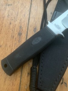 Katz Knives: XT70 Fixed blade Knife with Cordura Sheath