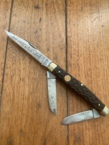 Puma Knife: Puma 1971 Rare 'USER'  'STOCK' 3 blade Fold back Knife with Red Bone Handle