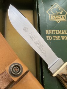 Puma Knife: Puma Hunters Pal 1994 in Original Sheath and Original Green Card Box #28491