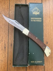 Puma Knife: Puma 1995 Trail Boss/Emperor 975 Folding Knife with Jacaranda Handle Original Box #51592