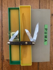 Puma Knife: Puma Mint Rare PUMASTER 1971 'STOCK' 3 blade Knife with Dark Brown Jigged Bone Handle Warranty and Box #81173