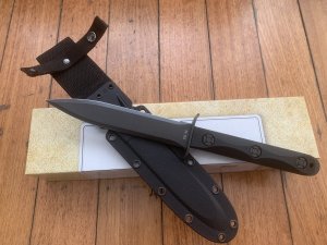 Ka-Bar Knife: Kabar EK44 Double Edged Commando Knife In Tactical Sheath
