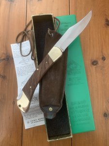 Puma Rare Model 970 Plainsman 1969 Folding Knife with original box & Paperwork & Pouch #96011