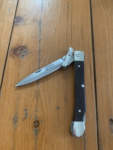 Puma Knife: Puma 2004 Small Medici Lock back Knife with Rosewood Handle