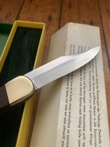 Puma Rare model 971 Game Warden 1970 Folding Lock Knife in box Serial Number 44074
