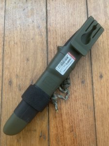 MORA Swedish Made Clipper Hunting Knife with Rubberised Handle Plastic Sheath and Fire Starter