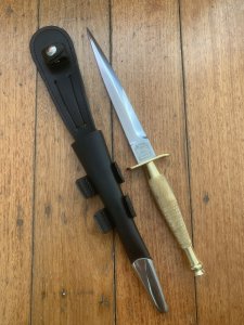 J.NOWILL & SONS  J.ADAMS SHEFFIELD ENGLAND GOLD/SILVER FS COMMANDO KNIFE