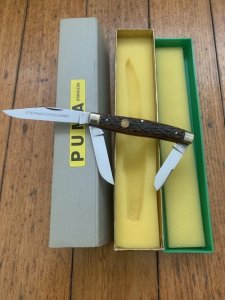 Puma Knife: Puma Mint Rare 1969 'STOCK' 3 blade Knife with Dark Brown Jigged Bone Handle and Box #96744