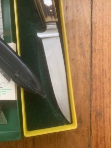Puma Knife: Puma 1990 Waidmesser GameKeeper Knife with Stag Handle & Green & Yellow Box #24091
