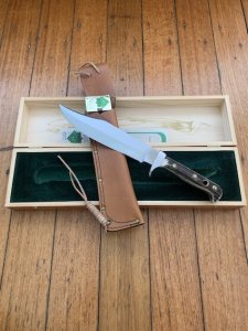 Puma Knife: 1982 Puma Big Big Bowie knife with Stag Antler Handle in original Wooden Box & Warranty