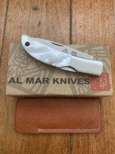 Al Mar Japan E1002P HAWK White Pearl Gentlemen's Knife in original Pouch and Box