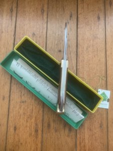 Puma Rare Model 973 Game Warden 1984 Gut Blade and and Plain Blade Folding Knife with original box & Paperwork #18481
