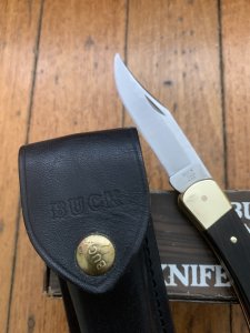 Buck Knife: Buck 1988 Model 110 Hunter Folding Lock Knife with Leather Pouch and Original Box