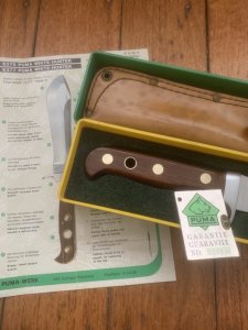 Puma Knife: Puma 6375 Rare 1983 White Hunter Knife with Jacaranda Handle Original Plastic Box & Matching Warranty