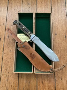 Puma Knife: Puma Pre-64 Rare White Hunter with Stag in Original Sheath & Wooden Box