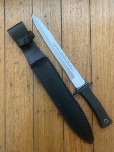Muela Knife: Muela Scorpion Giant 10" Blade Pig Hunting Knife