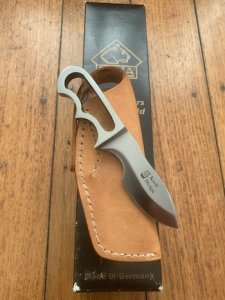 Puma Knife: Puma Very Rare 2002 'FERRANTROPH' Skeleton Knife in Leather Sheath