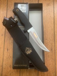 Puma Knife: Puma 13 6382 Trail Guide Fixed Blade Knife with Krayton Handle