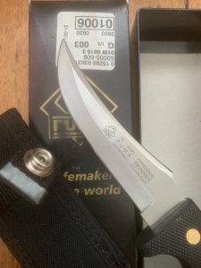 Puma Knife: Puma 13 6393 Skinner Fixed Blade Knife with Kraton Handle