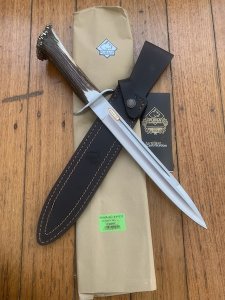 Puma Knife: Puma IP El Game Boar & Deer Hunter with Stag Antler Handle