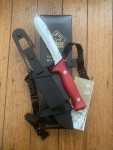 Puma Knife: Puma Original 2008 Sea Hunter 13 6363 in Original Sheath and Box