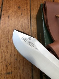 Puma Knife: Puma Original 1993 White Hunter II 116374 in original Box sheath &  Warranty