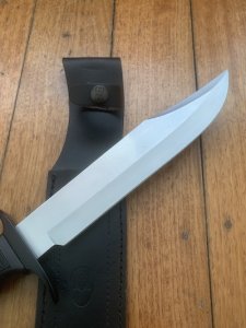 Muela Knife: Muela Big Bowie with Black Handle & Black Leather Sheath
