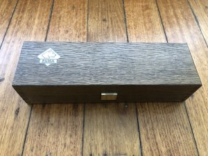 Puma Knife: Puma Rarity Original 1769-1991 4 Star Fixed Blade GOLD Silberlöwe Knife with Grenadill Handle in Original Box
