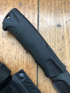 Kizlyar Knife: Kizlyar Original  Orlan-2 Military Knife with Elastron Rubberised Handle and Leather Sheath