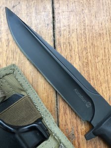 Kizlyar Knife: Kizlyar Original Korshun Military Knife with Elastron Rubberised Handle and Tactical Sheath #8016