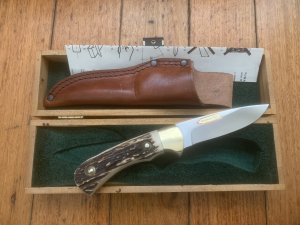 Puma Knife: Puma Original 4 Star Fixed Blade Knife with Stag Antler Handle in Original Wooden Box
